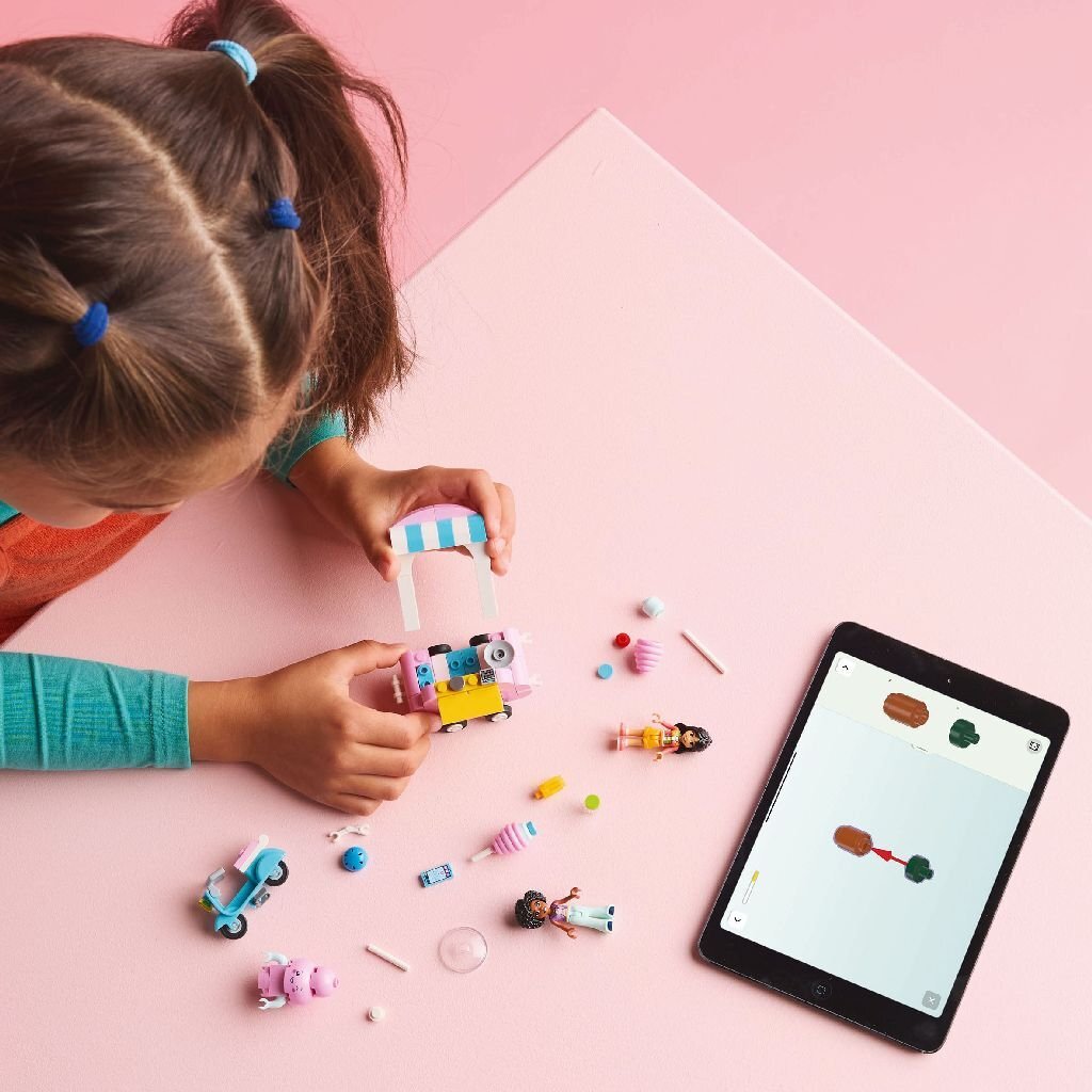 Lego Friends 42643 Suikerspinkraam En Scooter