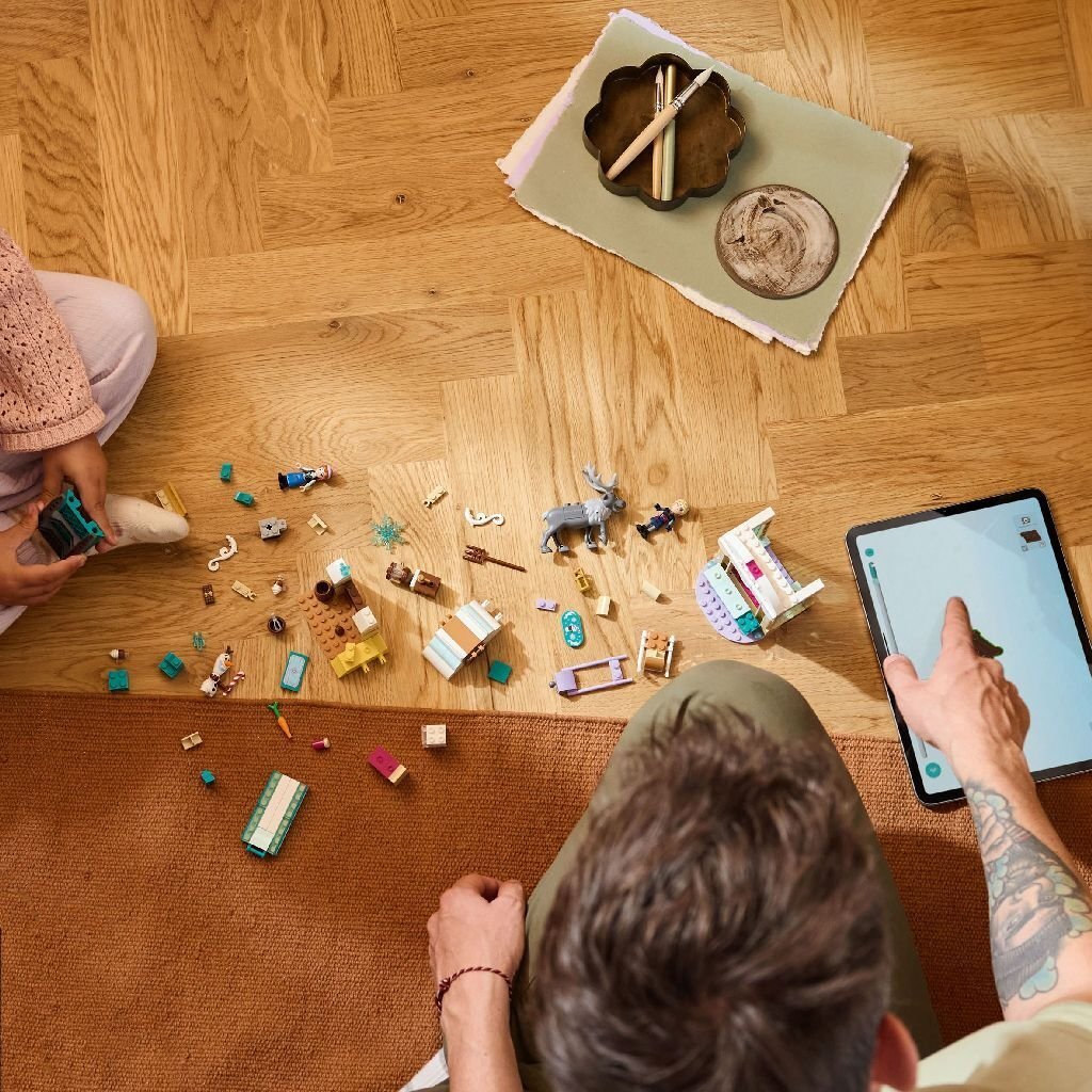 Lego Disney Princess 43256 Anna&#039;S Slee Avontuur